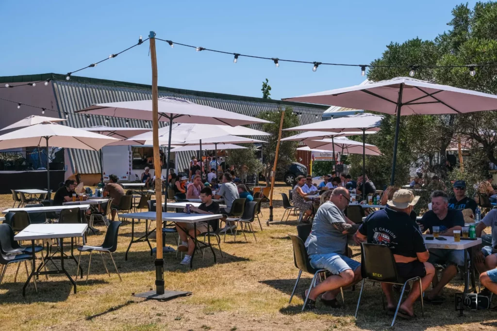 Rassemblement aventuriers au Provence Overland Festival